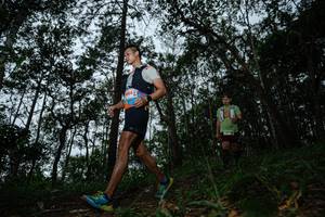 BIB: 904
                            <button type="button" onclick="openModal(22561923)" class="btn btn-primary btn-sm float-right btn-popup" data-toggle="modal" data-target=".modal-high-quality">
                        <i class="fas fa-shopping-cart"></i> Add to Cart
                    </button>
                                            <button type="button" onclick="isThisMe(22561923, true)" class="btn btn-success btn-sm float-right btn-popup btn-isme hidden" data-toggle="tooltip" data-placement="bottom" title="นี่คือรูปของคุณใช่ไหม คลิกที่นี่เพื่อเอาเข้าอัลบั้ม">
                        <i class="fas fa-plus"></i> Add to album
                    </button>
                    <button type="button" onclick="isThisMe(22561923, false)" class="btn btn-warning btn-sm float-right btn-popup btn-isnotme hidden">
                        <i class="fas fa-ban"></i> Remove from album
                    </button>